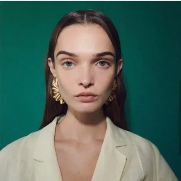 Zara Nwt Gold Fan Earrings New Without Tags - Picture 4 of 7